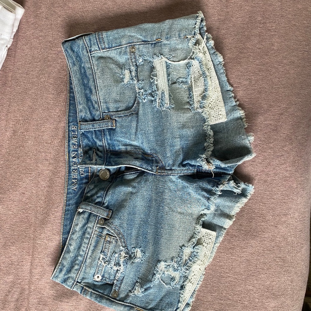 Low rise American Eagle shorts